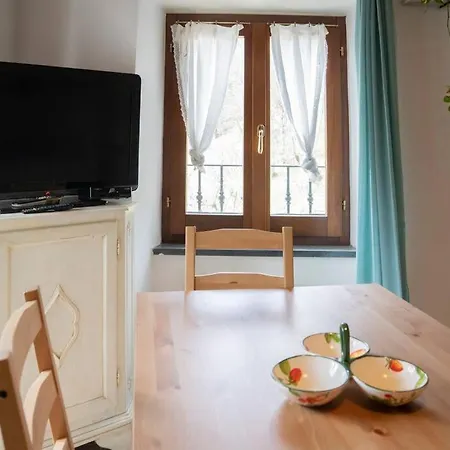 036 - La Casa Di Pietra Maissana Relax E Natura Apartamento Chiama